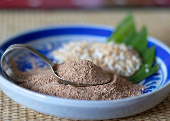 Recipe of Any-night-of-the-week Thai ground toasted rice - Khao Kua