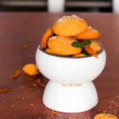 A picture of Orange coconut cookies.