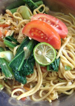 Foto resep Mie Telur Kuah pedezzz segerrr