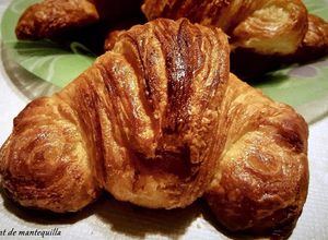 Foto principal de Croissant de mantequilla