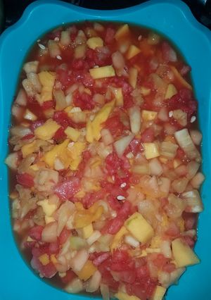 A picture of Fruit salat.