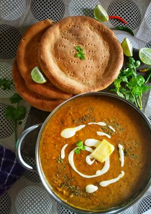 A picture of Afghani Whole Wheat Naan.