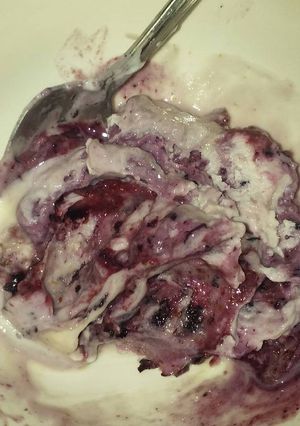 A picture of Bells Banana blu-berry Nice Cream.