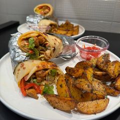 A picture of Chicken Suqaar Malawax Wrap.