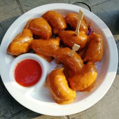 A picture of Tandoori momos.
