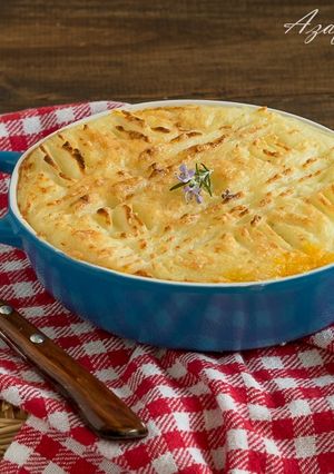Una foto de Pastel de carne y puré de patatas