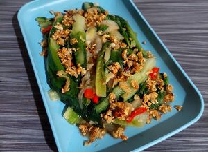 Foto resep Tumis Sawi Keriting (Samhong) Bawang Putih