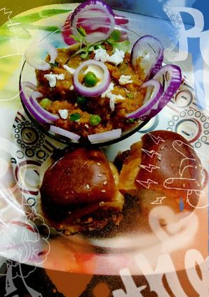 A picture of Paav bhaji.