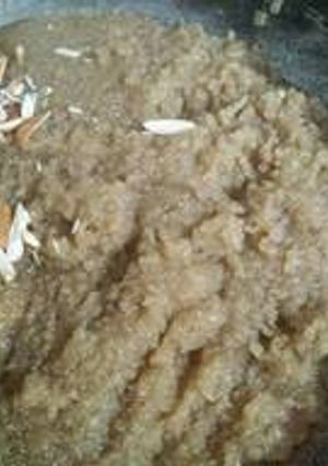 A picture of Suji halwa.