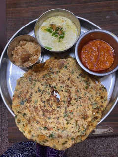 முருங்கை கீரை அடை செய்முறை முக்கிய புகைப்படம்