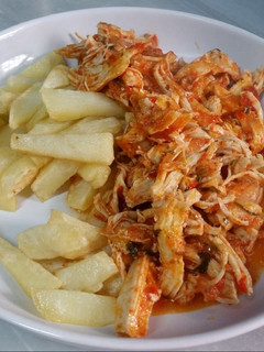 Una foto de Pechuga de Pollo Mechada