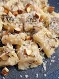 Gnocchi με cottage και καβουρδισμένα αμύγδαλα