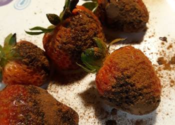 Easiest Way to Recipe Appetizing Dusty Dirty Strawberries