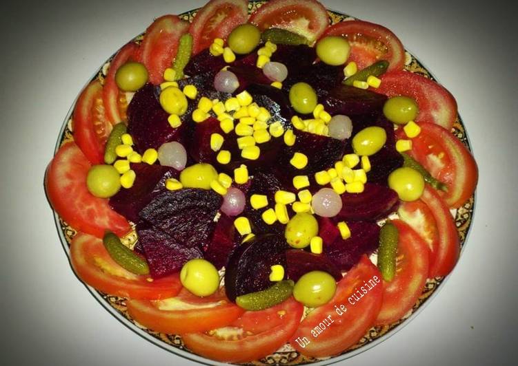 La Meilleur Recette De Salade de betterave, tomate et maïs ❤