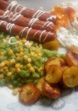 Una foto de Almuerzo fin de mes