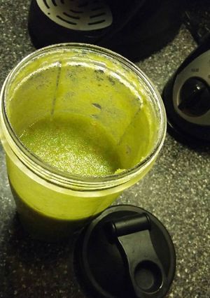 Una foto de Batido Verde-Dulce de Frutas y Vegetales