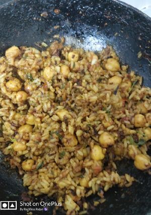 A picture of Chickpea Biryani.