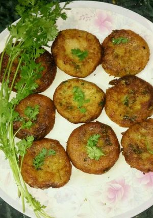 दही के कबाब (Dahi ke kabab recipe in hindi) रेसिपी मुख्य फोटो