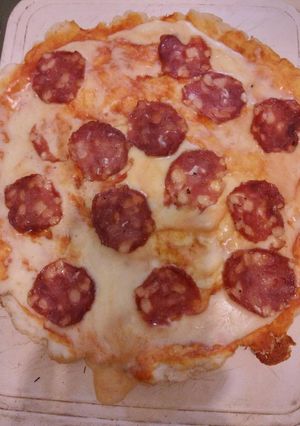 Una foto de Pizza calabresa a la sartén