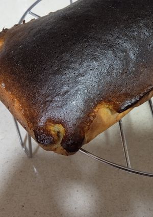Foto principal de Bizcocho de plátano y pasas en mambo