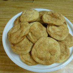 A picture of Lee's Snickerdoodles.