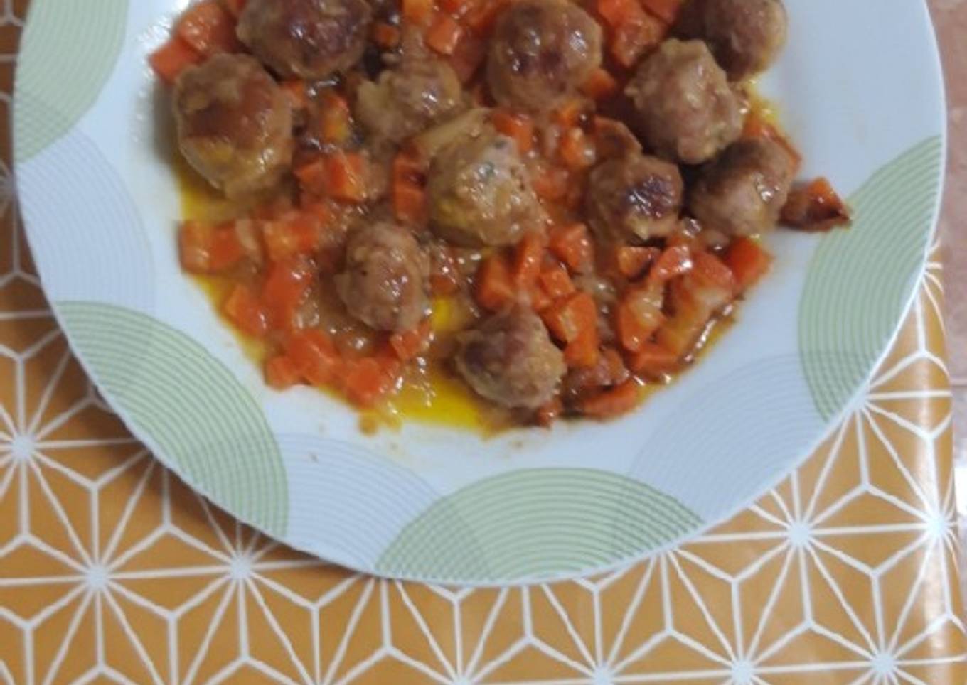 Albóndigas en salsa