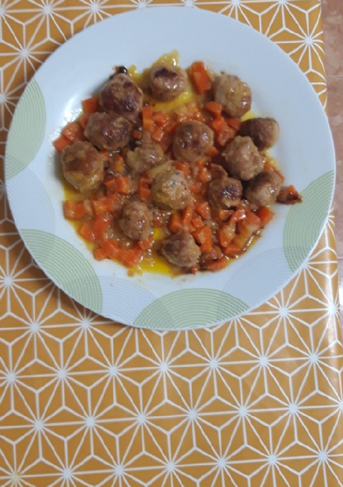 Una foto de Albóndigas en salsa
