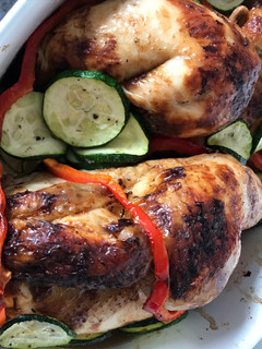 Una foto de Pollo asado en rica cerveza