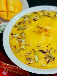 क्रीमी आमरस (creamy aamras recipe in Hindi) रेसिपी मुख्य फोटो