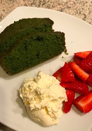 A picture of Matcha cake.