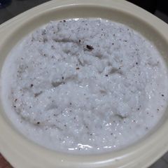 Coconut pudding A picture of Coconut pudding.