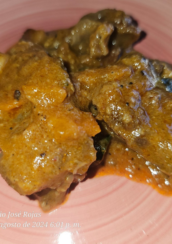 Una foto de Carne en salsa