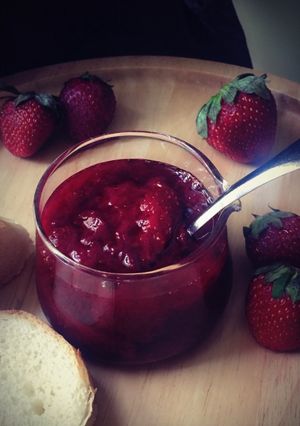 عکسی از دستور مرباي توت فرنگي🍓