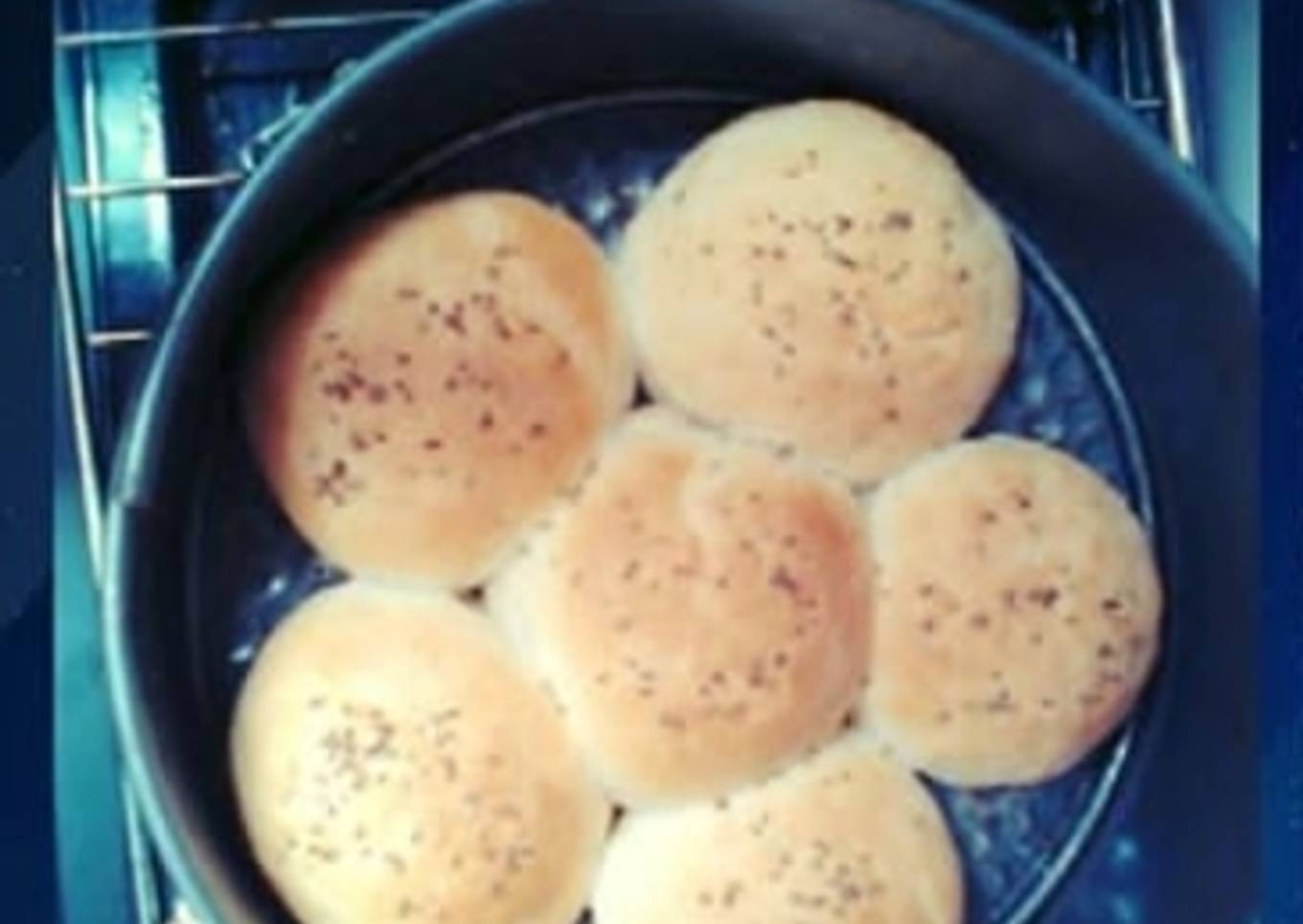 Baked pav buns