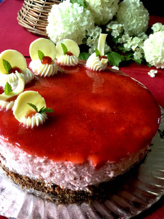 Una foto de Tarta mousse de fresa