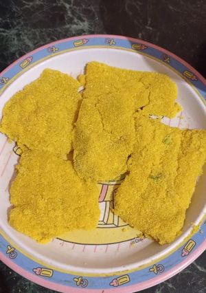Una foto de Milanesas de berenjena rebozada con polenta 🍆