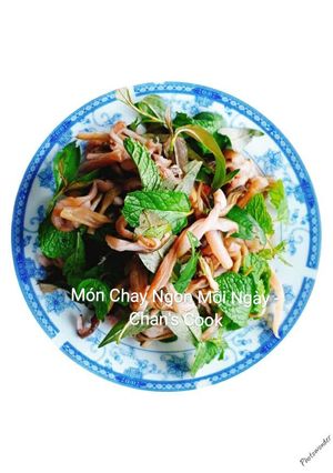 Hình của món Thân môn muối chua chấm nước tương chay.