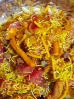 ભેળ (Bhel Recipe In Gujarati) રેસીપી મુખ્ય ફોટો