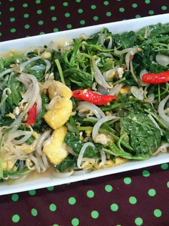 Foto resep Tumis Bayam Tauge Tahu
