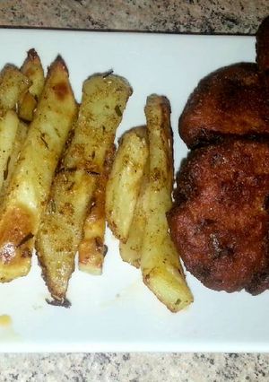 Foto principal de Patatas especiadas y falafel con tropezones de beicon y chorizo