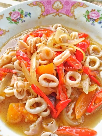 Langkah Gampang Membikin Resep Cumi Saos Tiram yang Uenak Anti Ribet, Mantap