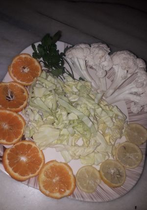 عکسی از دستور سالاد کلم بروکلی🥦🥦