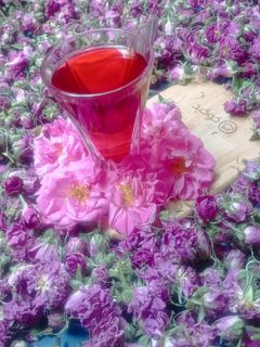 عکسی از دستور چای با عطر گل محمدی🌹🌹