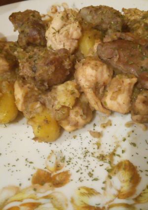 Csirkemájas, pulykahúsos krumpli recept fotója