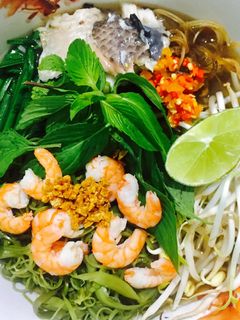 Hình của món Bún nước lèo miền Tây.