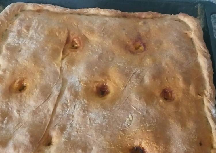 Empanada de chorizo y panceta