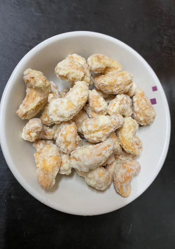 掛霜腰果 的食譜成品照片