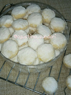 Foto resep 27. Putri Salju Lumer