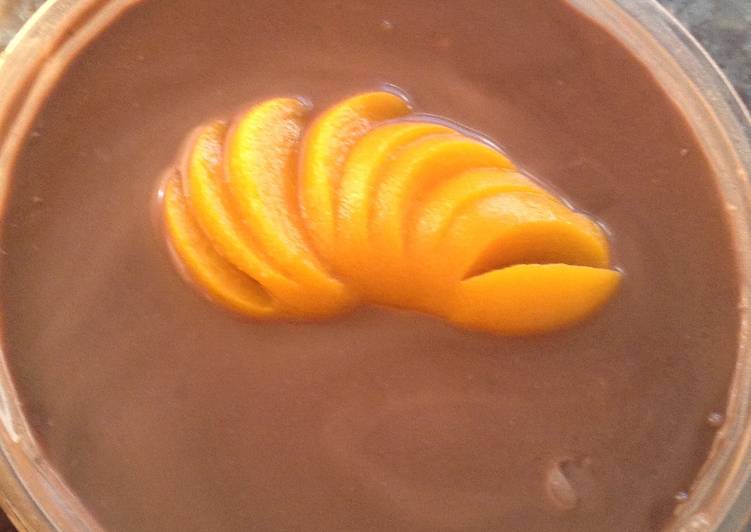 Pudding Ubi Coklat w/ Peach