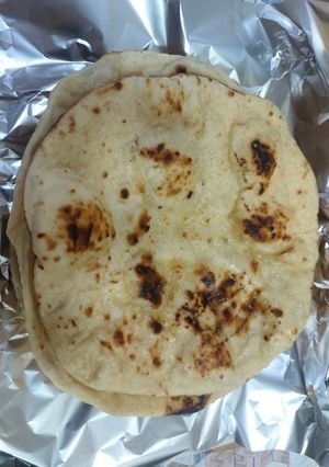 A picture of Naan.